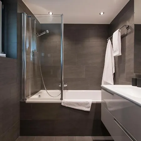 Stylish Flat In The Heart Of Zermatt شقة زيرمات